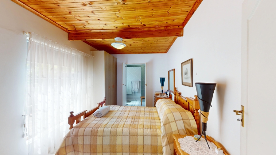 3 Bedroom Property for Sale in Palmiet Western Cape
